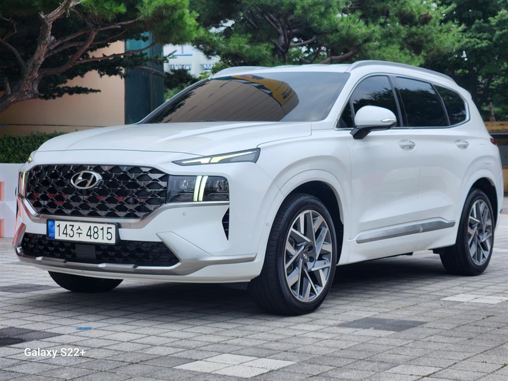 HYUNDAI Santa Fe 2022 — Zona Franca Iquique