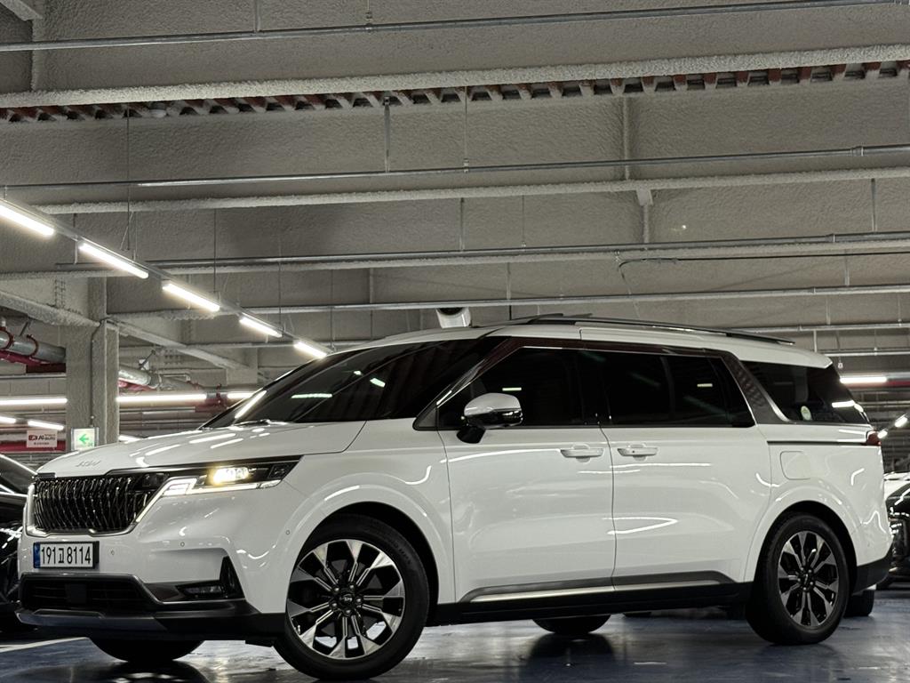 KIA Carnival 2023