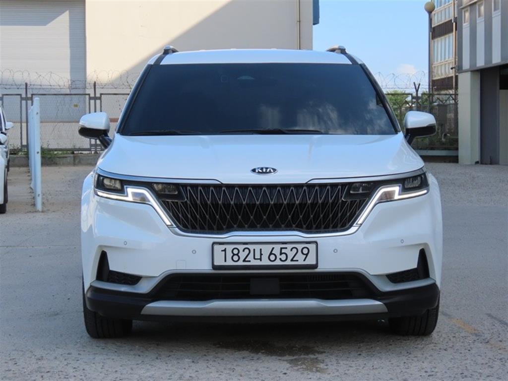 KIA Carnival 2020 — Zona Franca Iquique