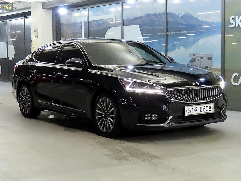 KIA K7 2016 — Zona Franca Iquique