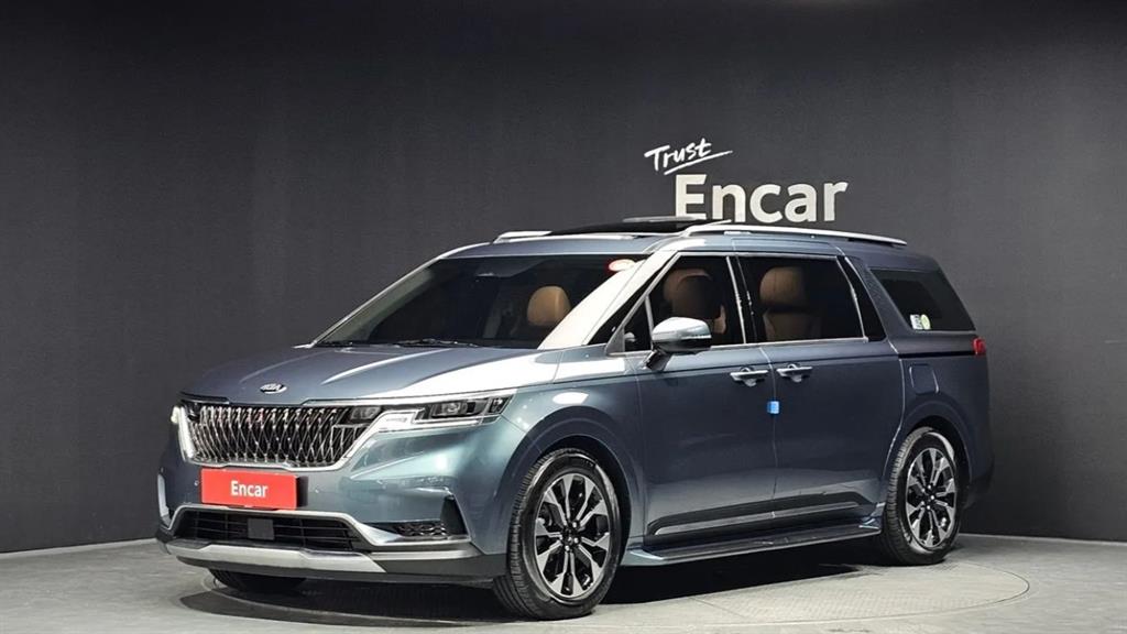KIA Carnival 2021 — Zona Franca Iquique