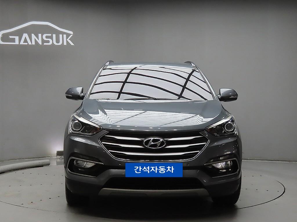 HYUNDAI Santa Fe 2017 — Zona Franca Iquique