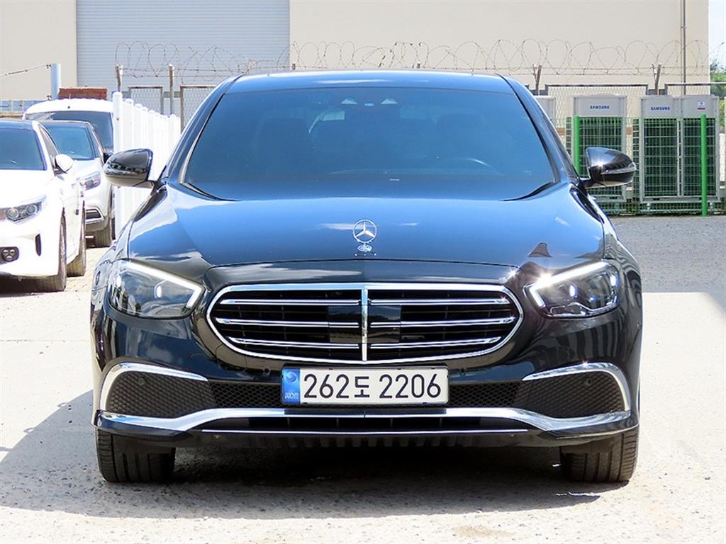 Mercedes Benz E class