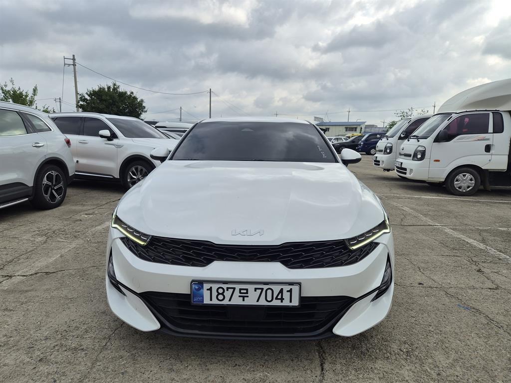 KIA K5 2022 — Zona Franca Iquique