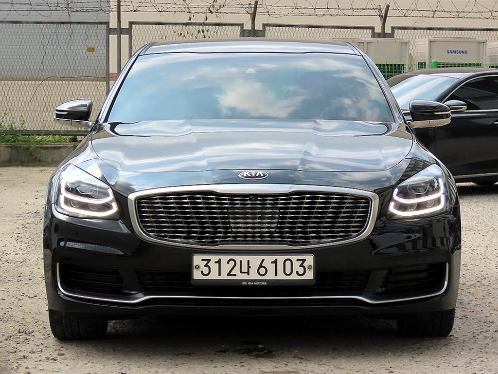 KIA K9