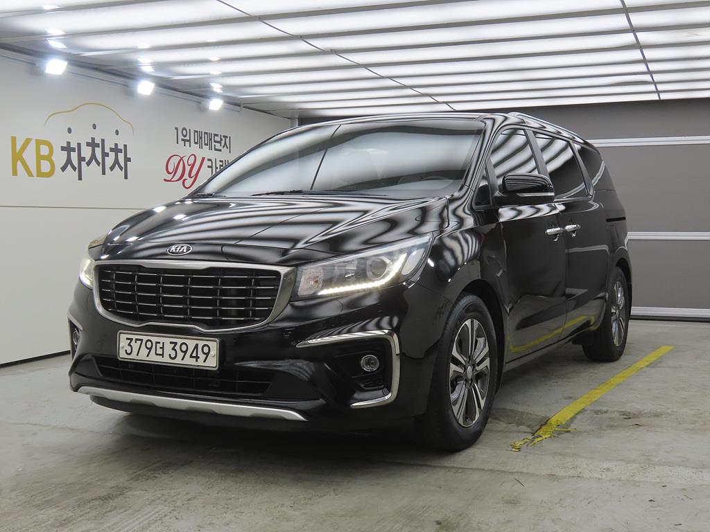 KIA Carnival 2019