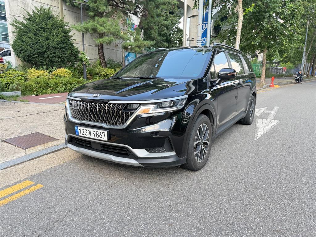 KIA Carnival 2021 — Zona Franca Iquique