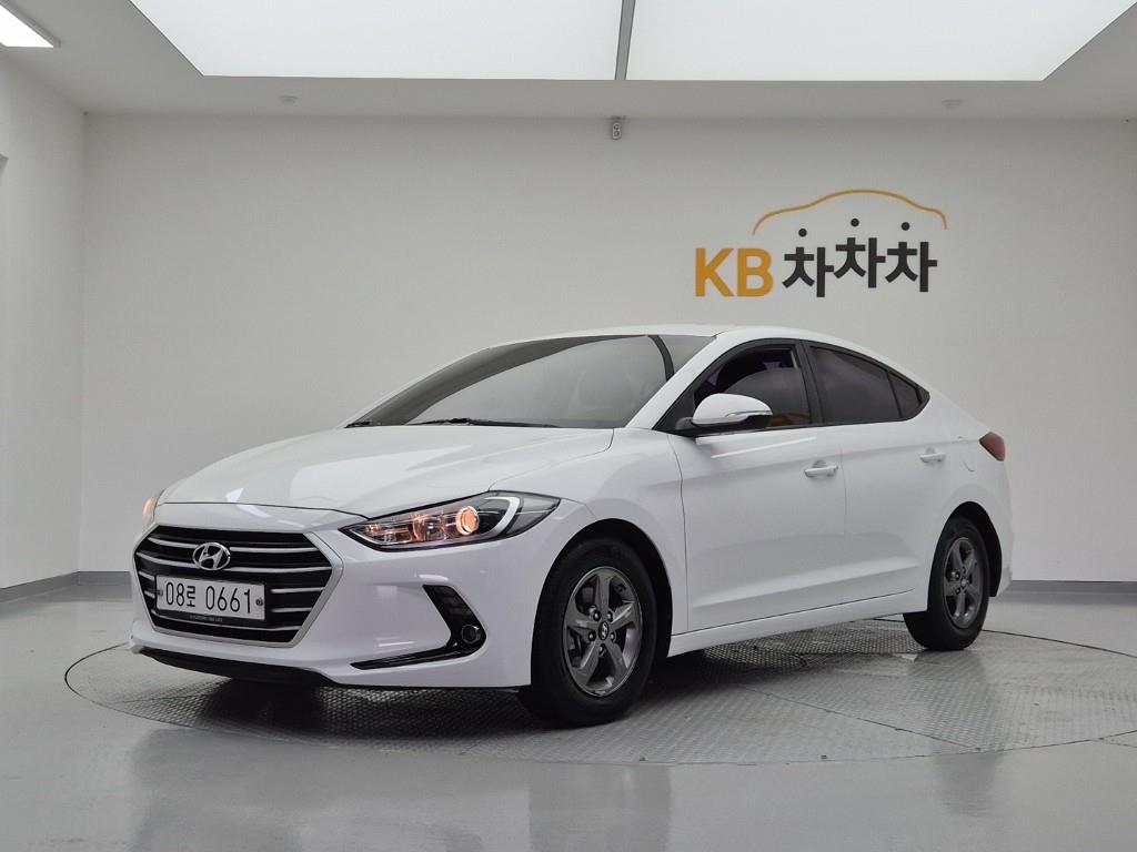 HYUNDAI Avante 2016 Paraguay