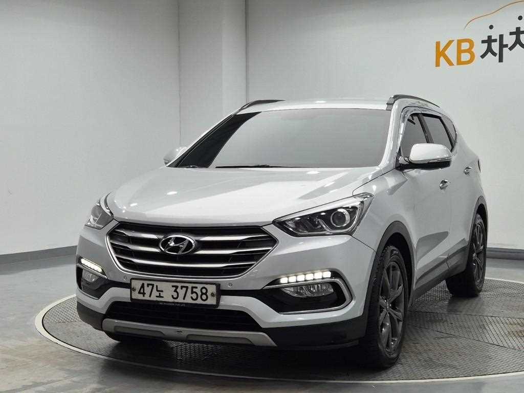HYUNDAI Santa Fe 2015