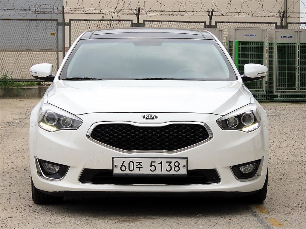 KIA K7