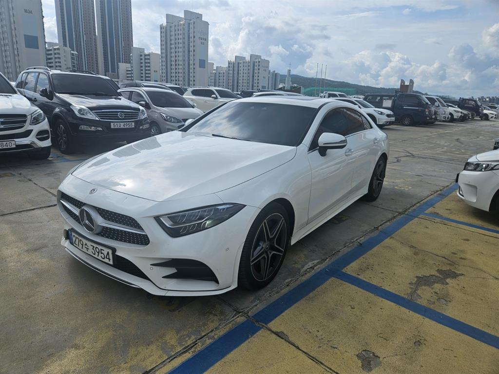 Mercedes Benz CLS Class