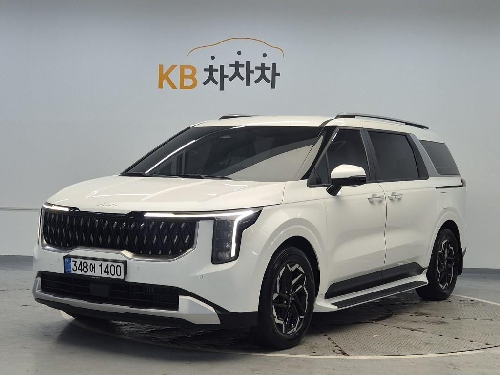 KIA Carnival 2024