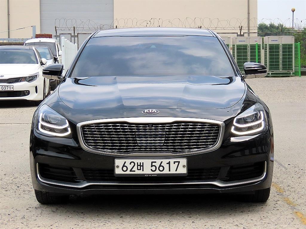 KIA K9
