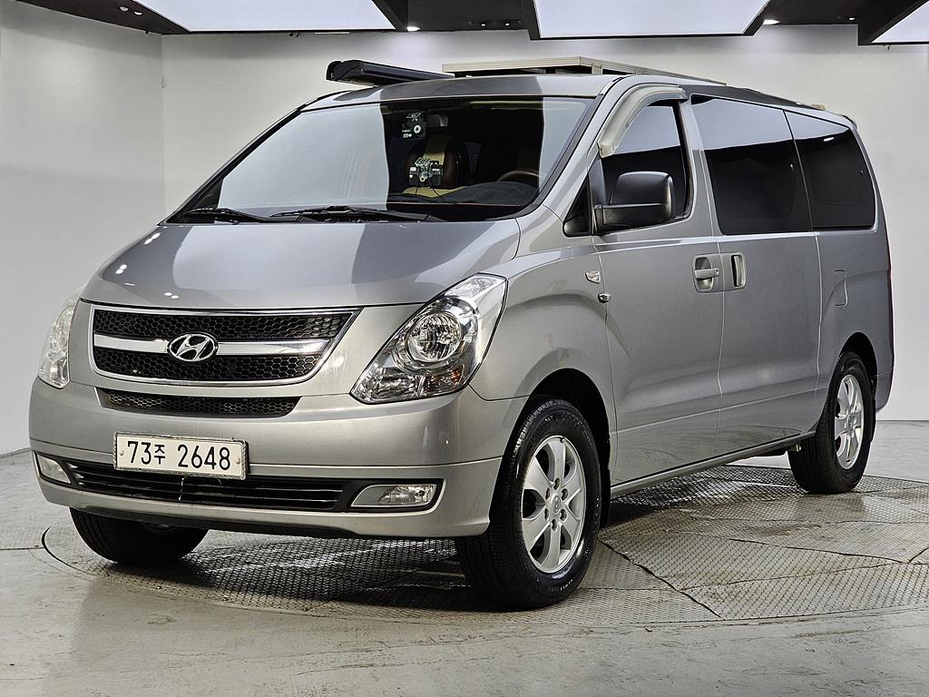 HYUNDAI Starex 2014 — Zona Franca Iquique