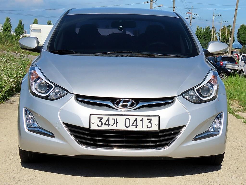 HYUNDAI Avante