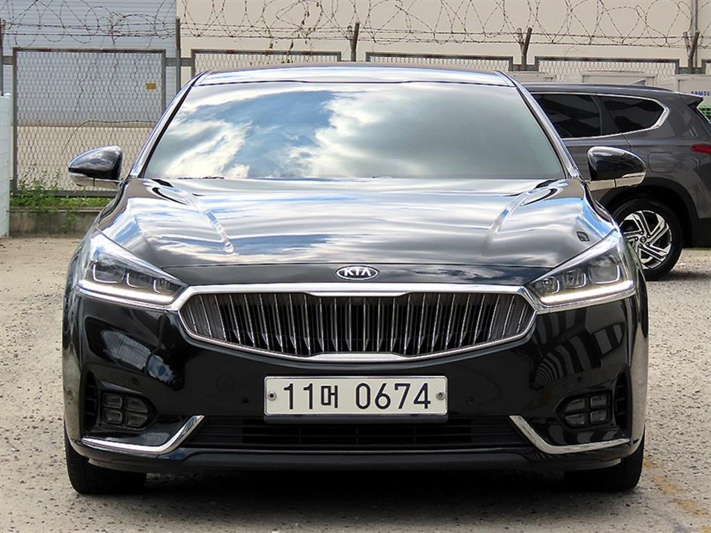 KIA K7