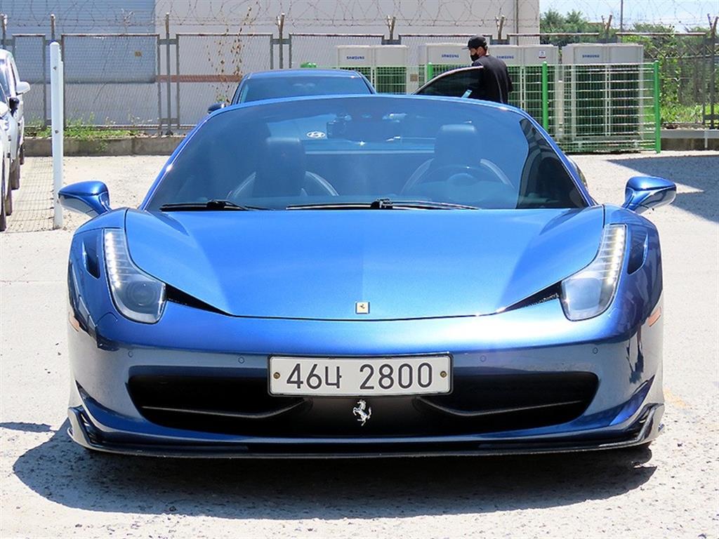 Ferrari 458