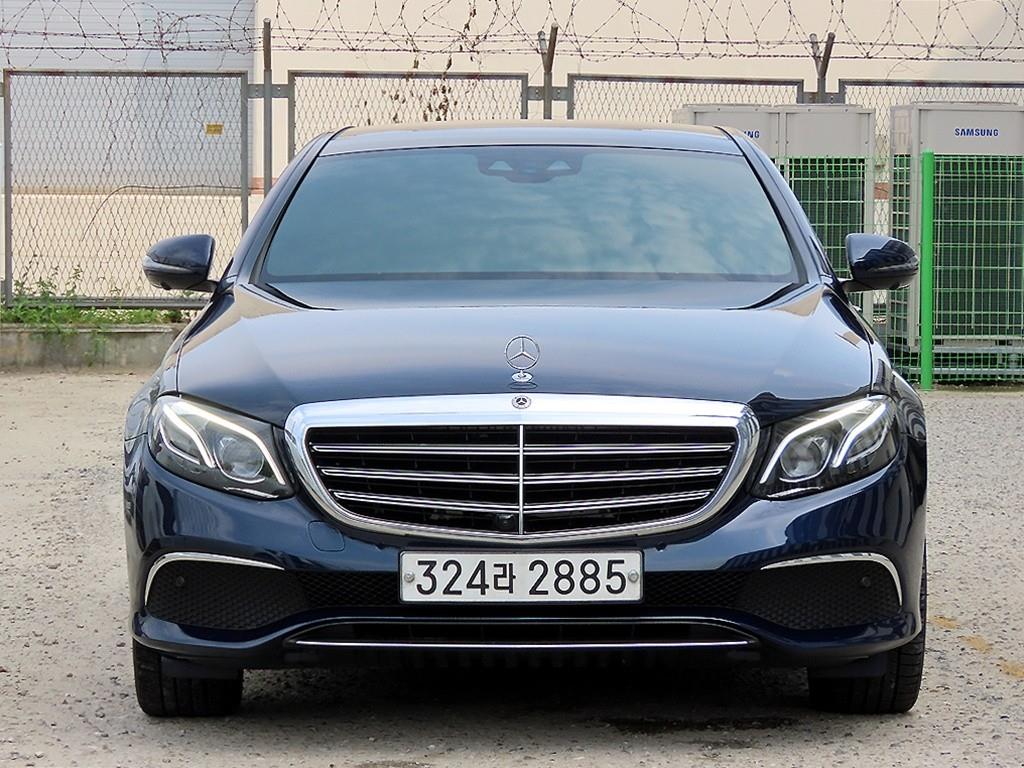 Mercedes Benz E class