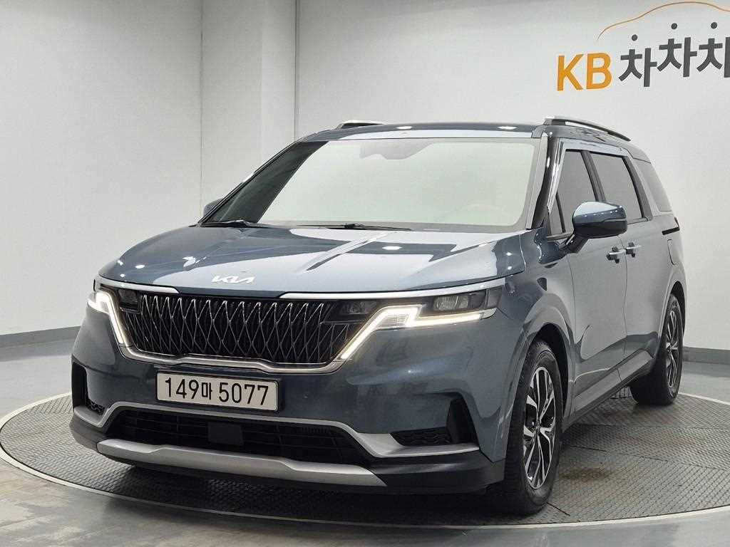 KIA Carnival 2021