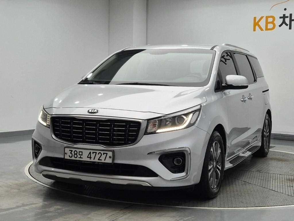 KIA Carnival 2018