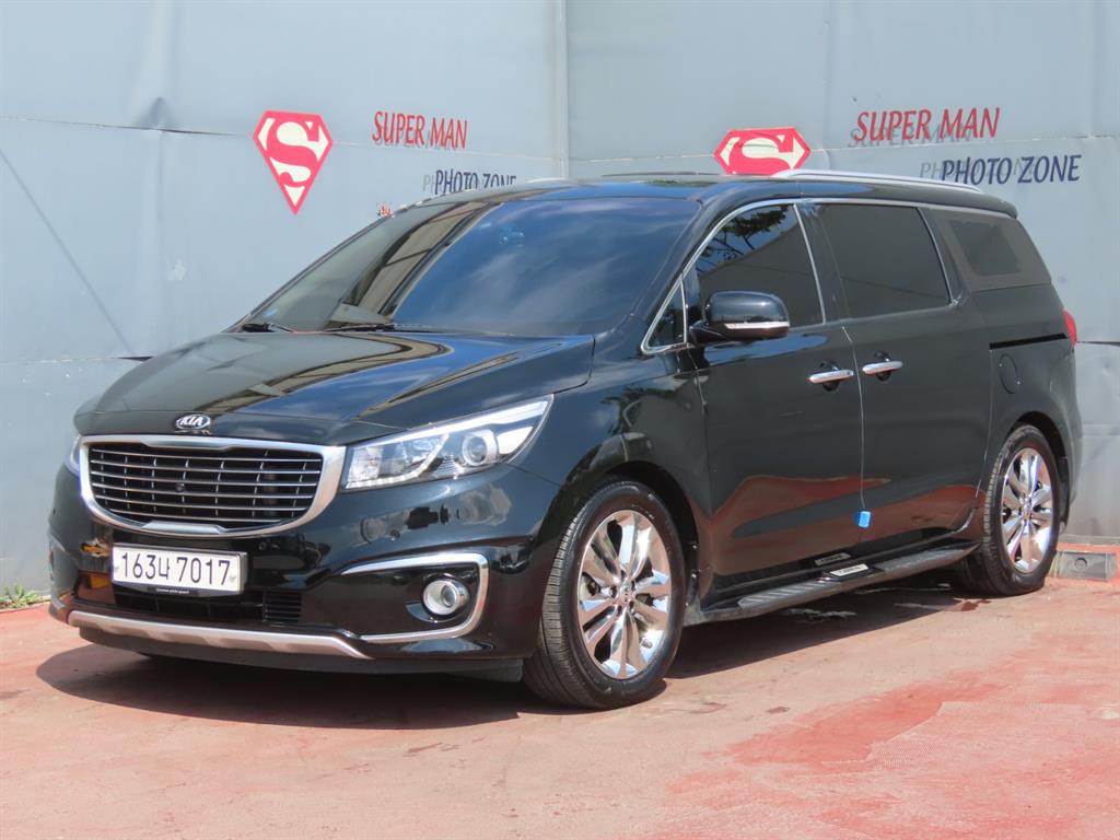KIA Carnival