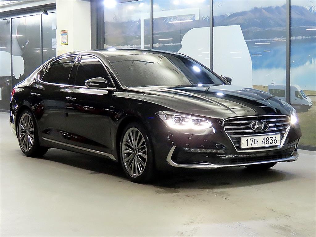 HYUNDAI Grandeur 2018 — Zona Franca Iquique