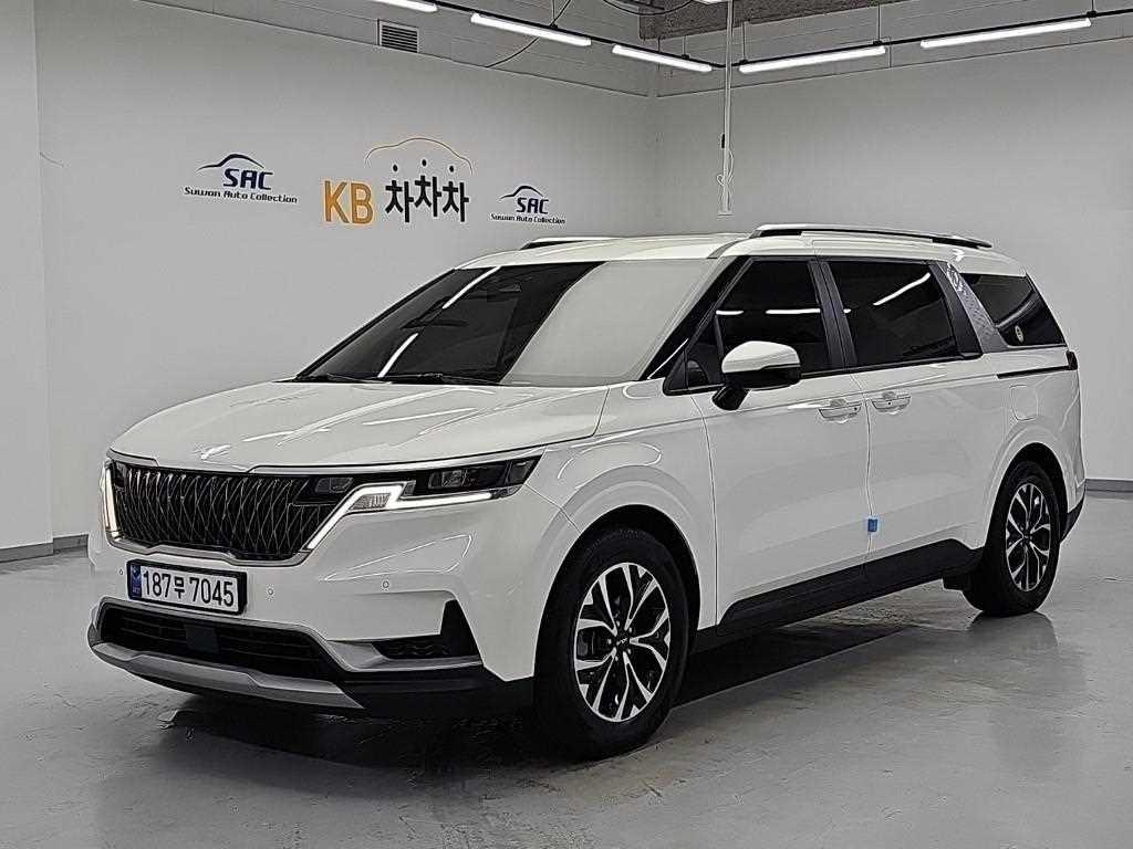 KIA Carnival 2022 — Zona Franca Iquique