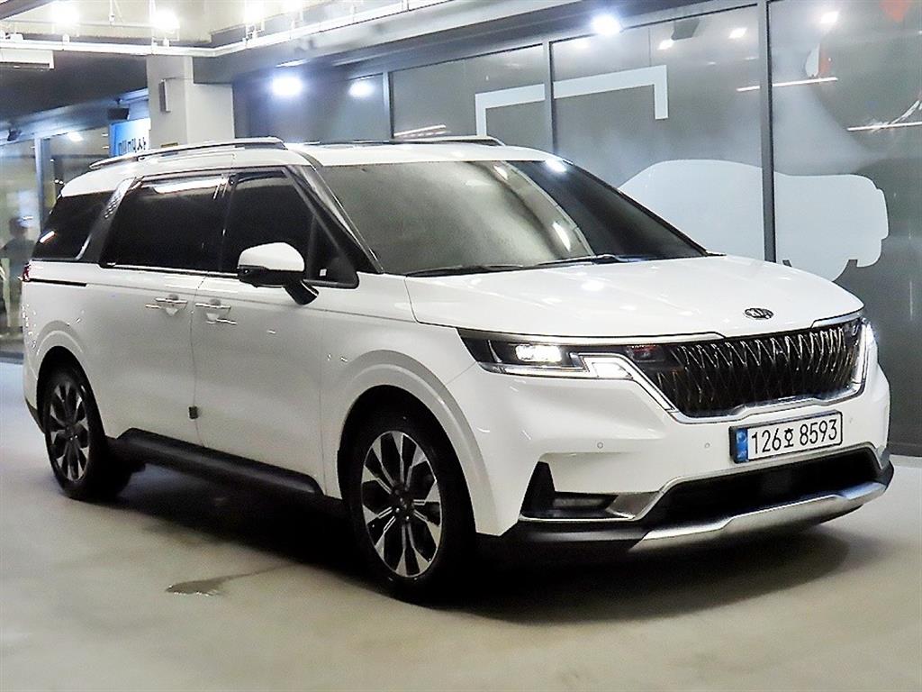 KIA Carnival 2021 — Zona Franca Iquique