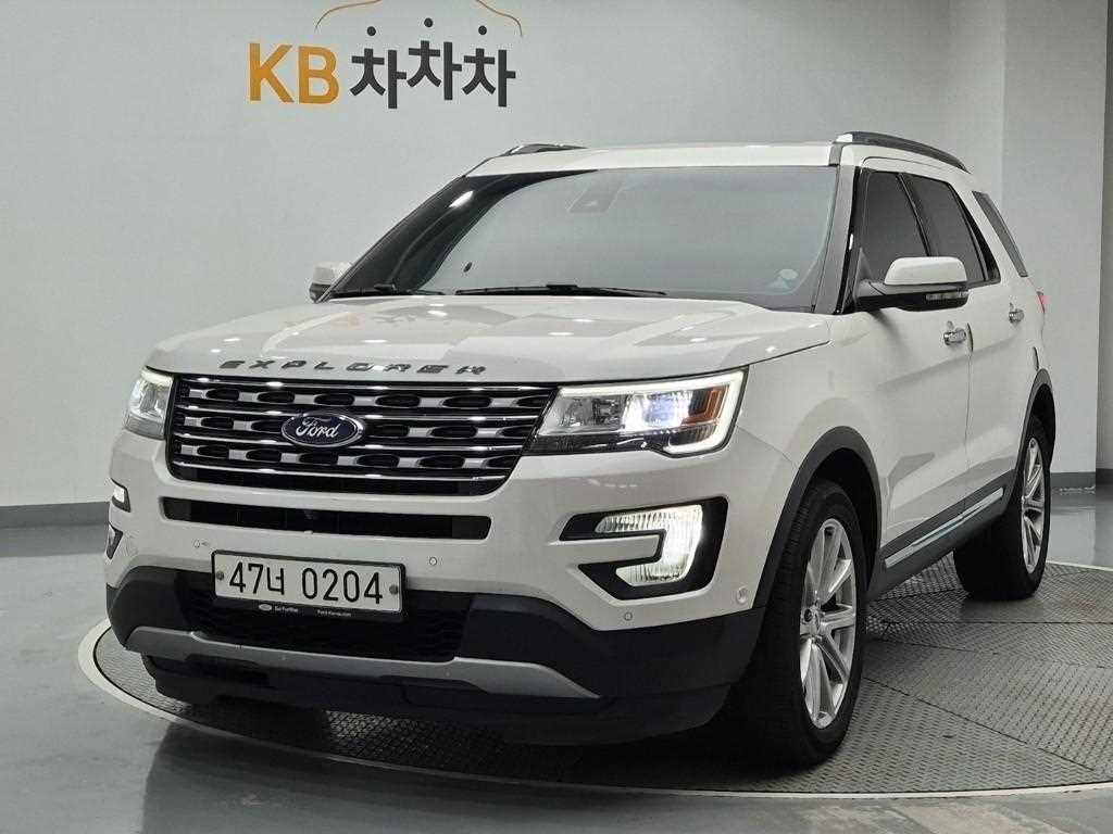 Ford Explorer 2,3