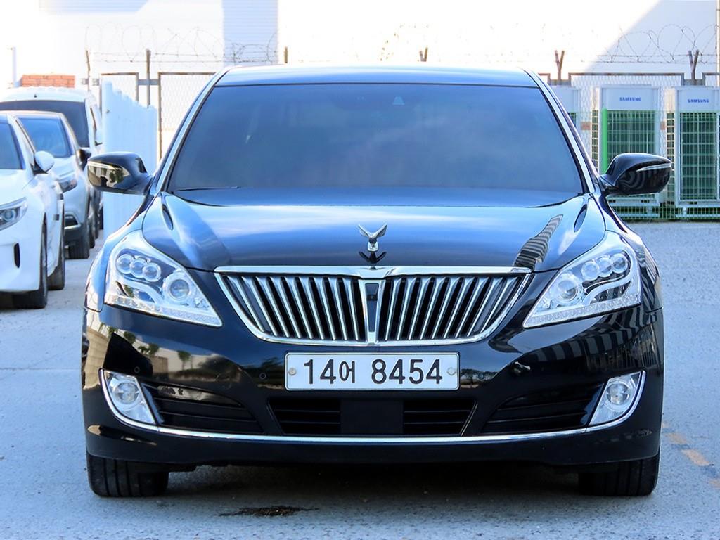 HYUNDAI Equus