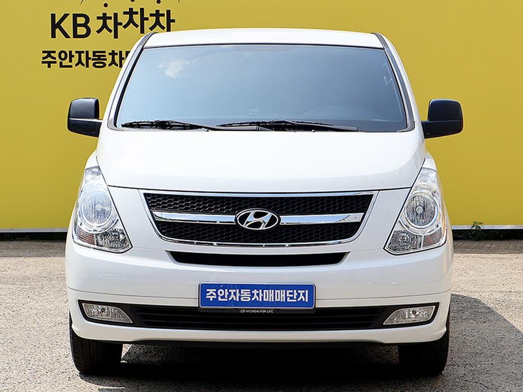 HYUNDAI Starex 2014