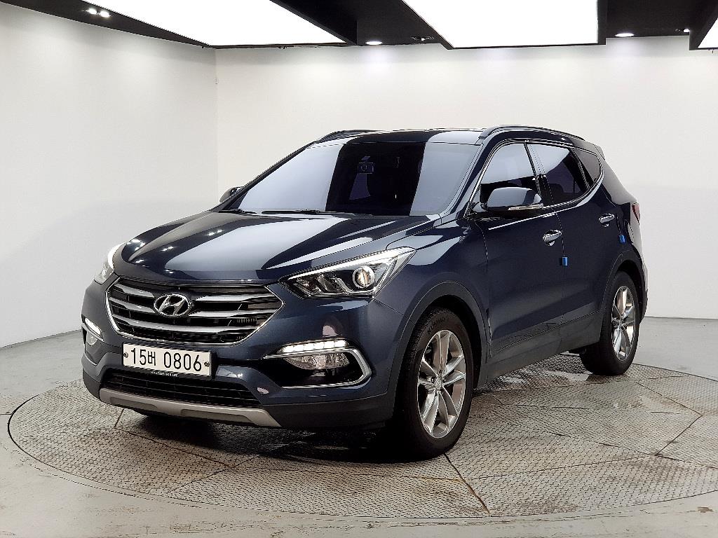 HYUNDAI Santa Fe 2016