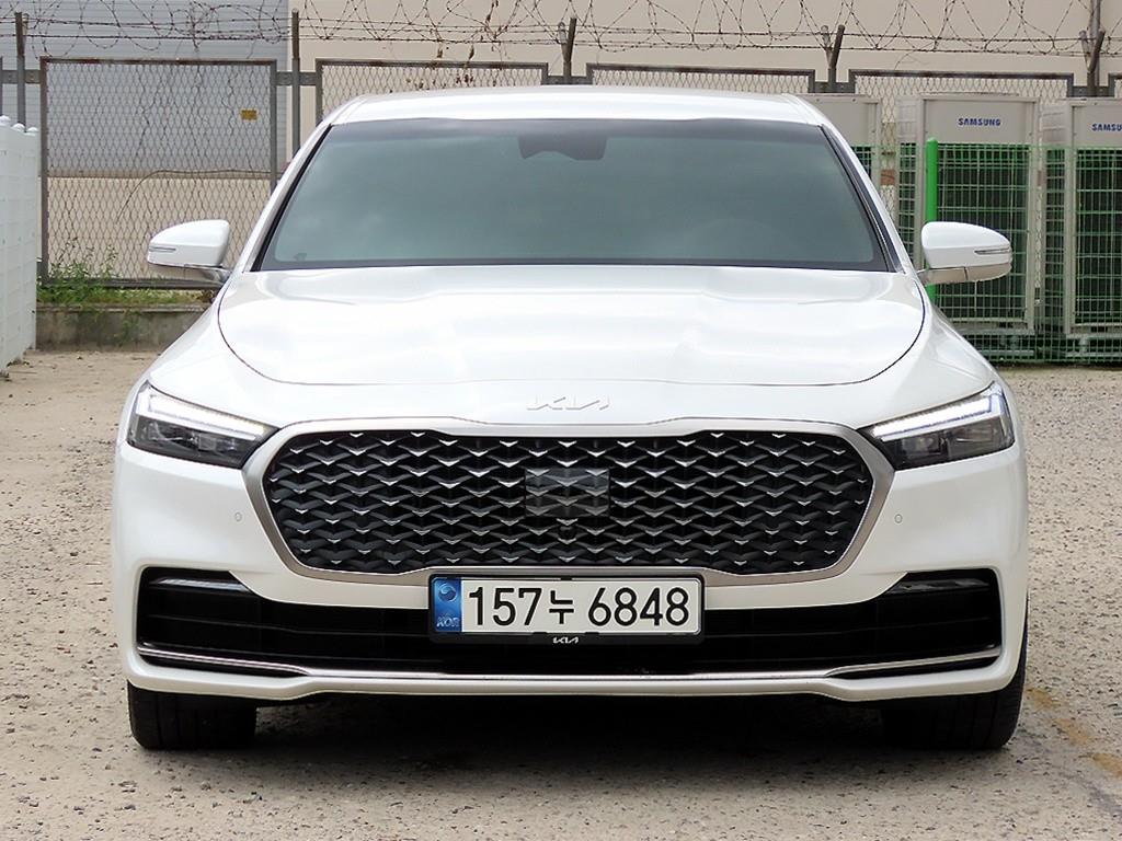 KIA K9