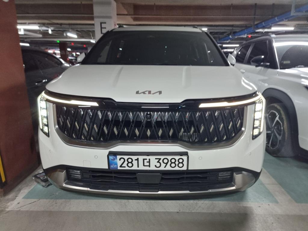 KIA Carnival 2024 — Zona Franca Iquique