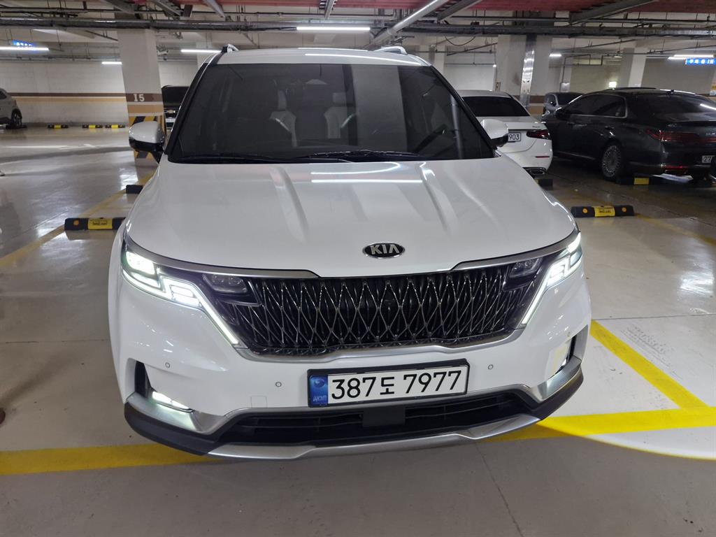 KIA Carnival 2021 — Zona Franca Iquique