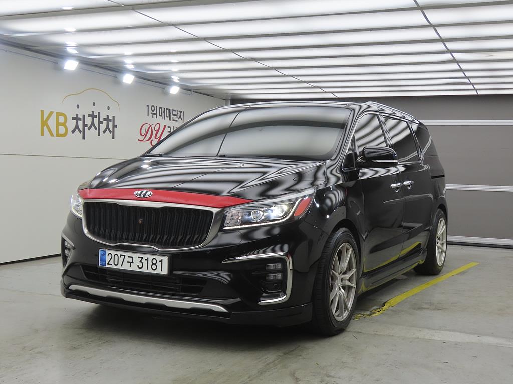 KIA Carnival 2018