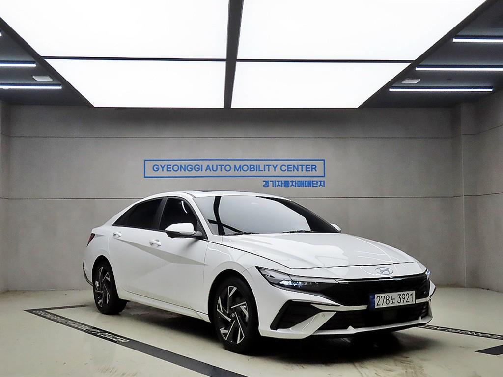 HYUNDAI Avante