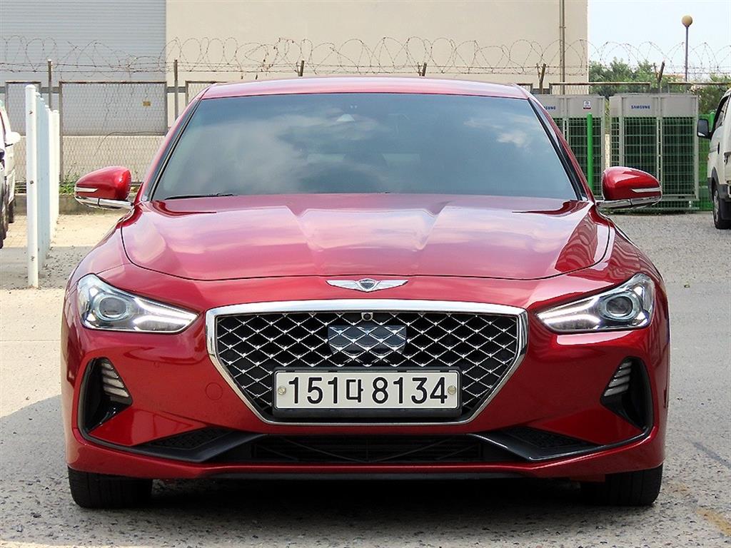 Genesis G70