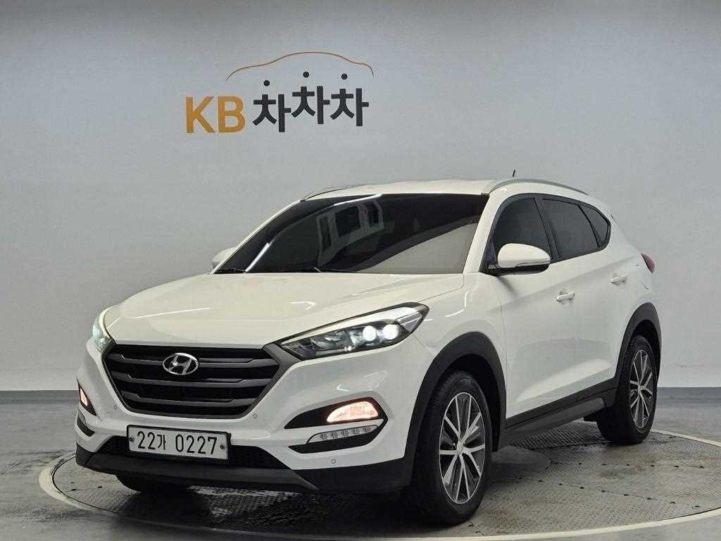 HYUNDAI Tucson 2015 — Zona Franca Iquique