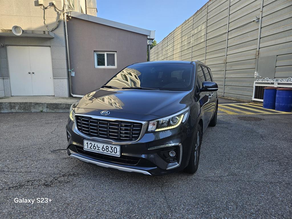 KIA Carnival 2020