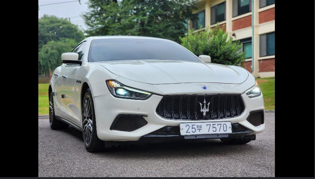Maserati Ghibli