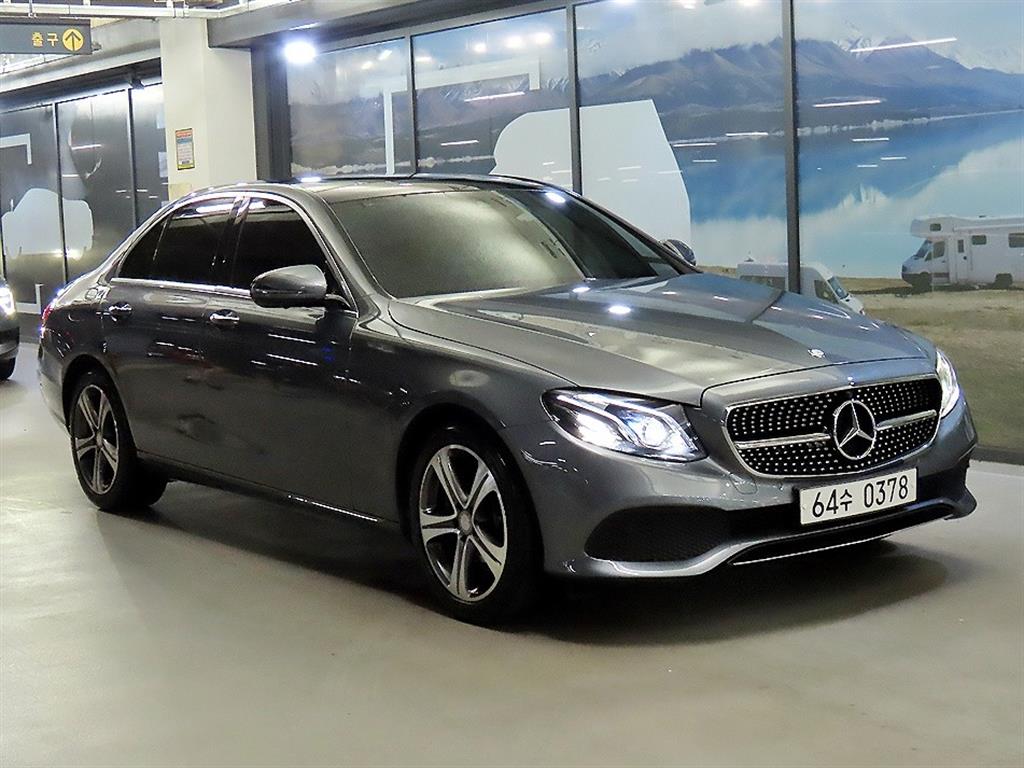 Mercedes Benz E class