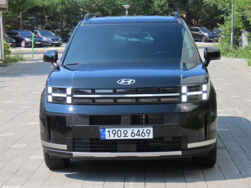 HYUNDAI Santa Fe 2025 — Zona Franca Iquique