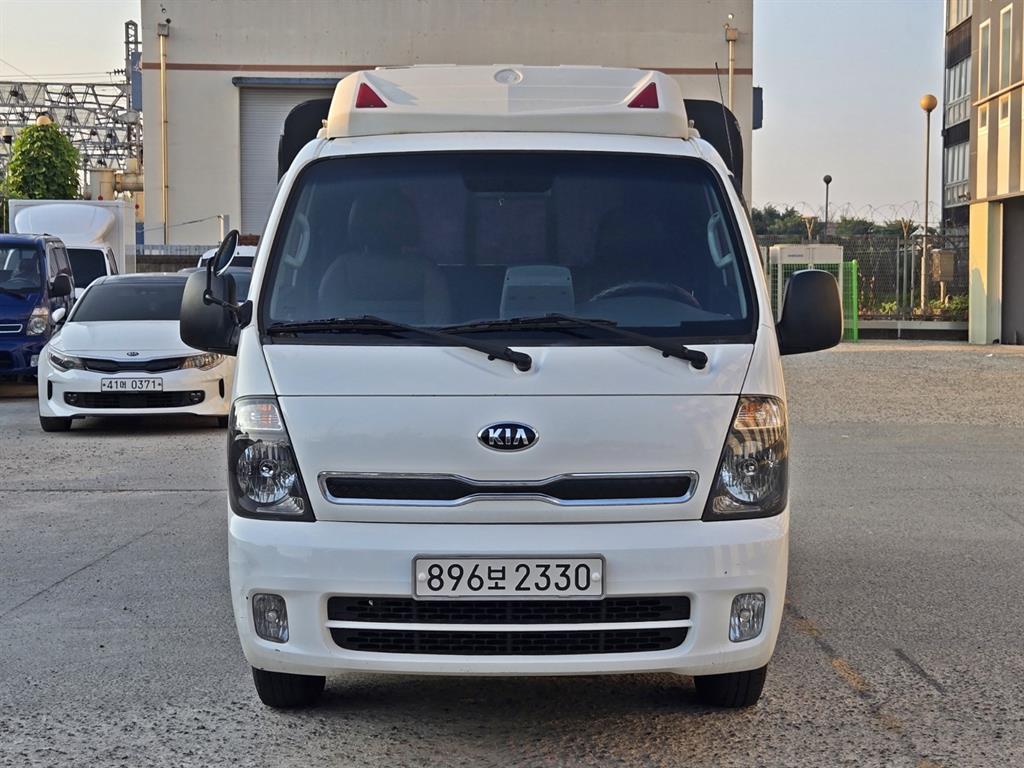 Small Truck Cargo (small) Bongo 3 1.0 ton/kin