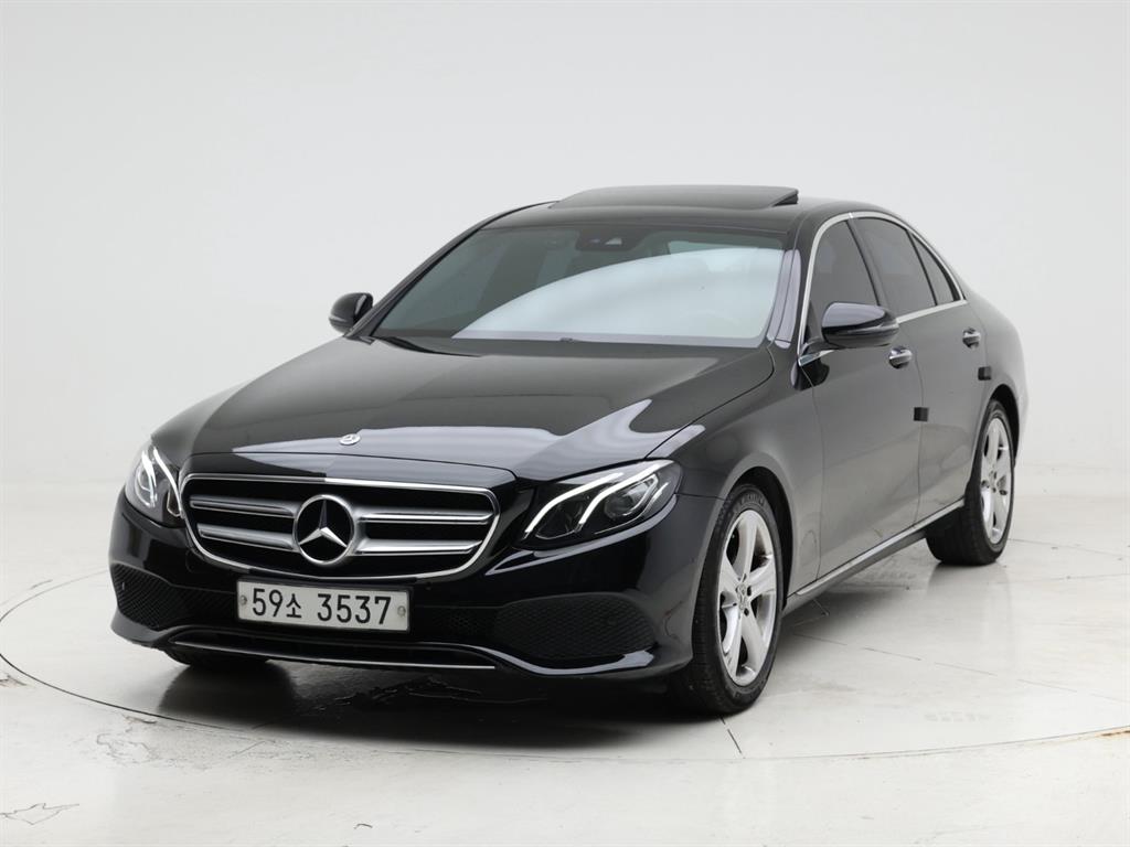 Mercedes Benz E class