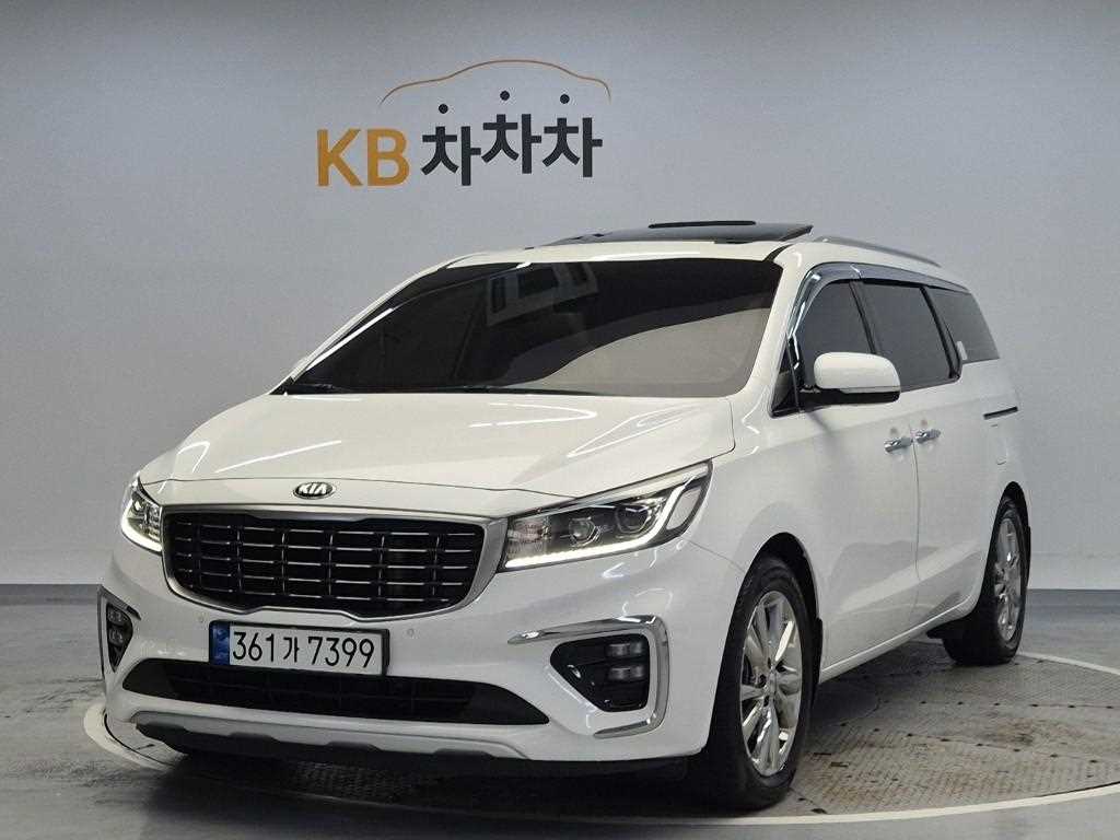 KIA Carnival 2019