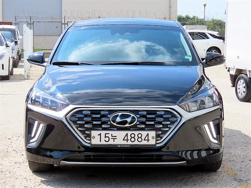 HYUNDAI Ioniq