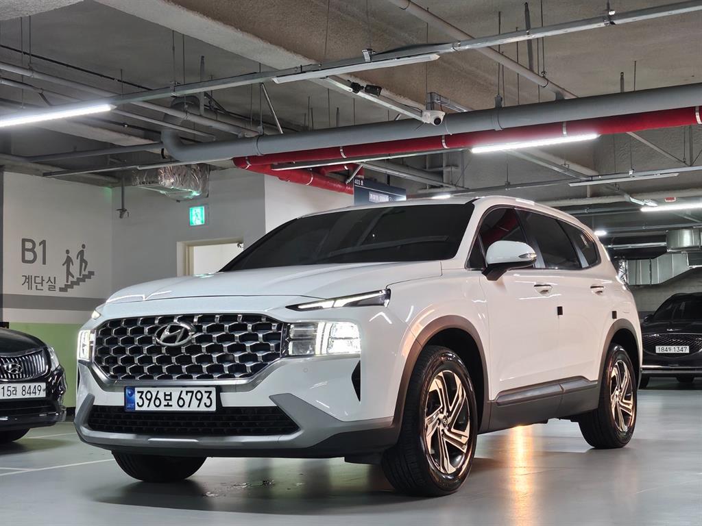 HYUNDAI Santa Fe 2022 — Zona Franca Iquique