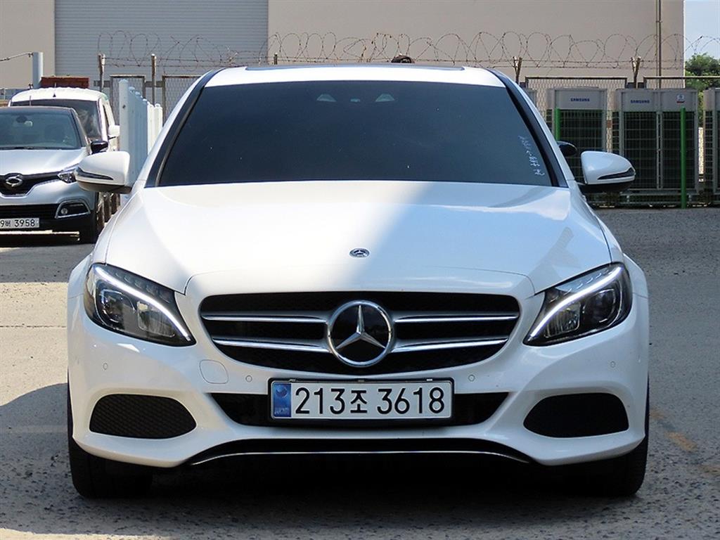 Mercedes Benz C Class 2019 — Zona Franca Iquique