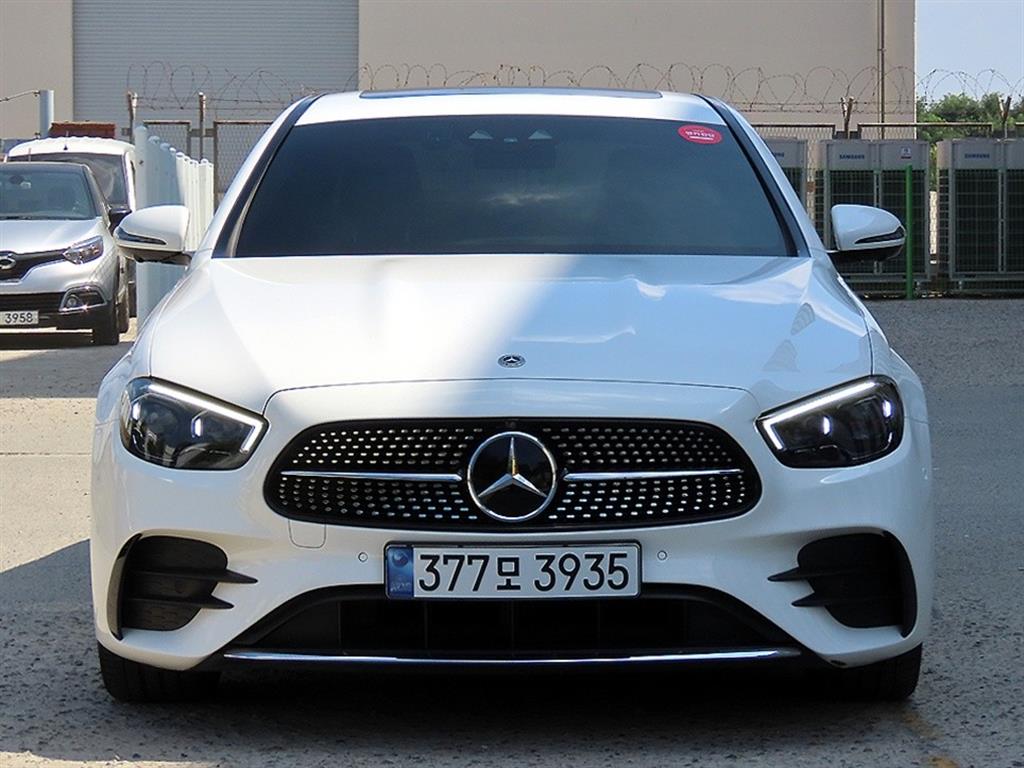 Mercedes Benz E class
